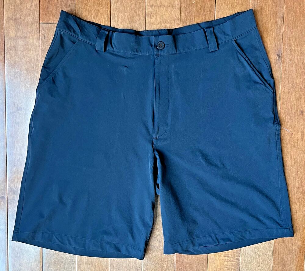 Under Armour Golf Shorts Men Size 38 Black Nylon Stretch Performance Hardly Worn